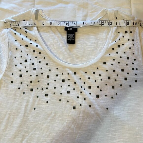 Torrid top womens white with blings dark brown, size 2(SALE) - Picture 4 of 10